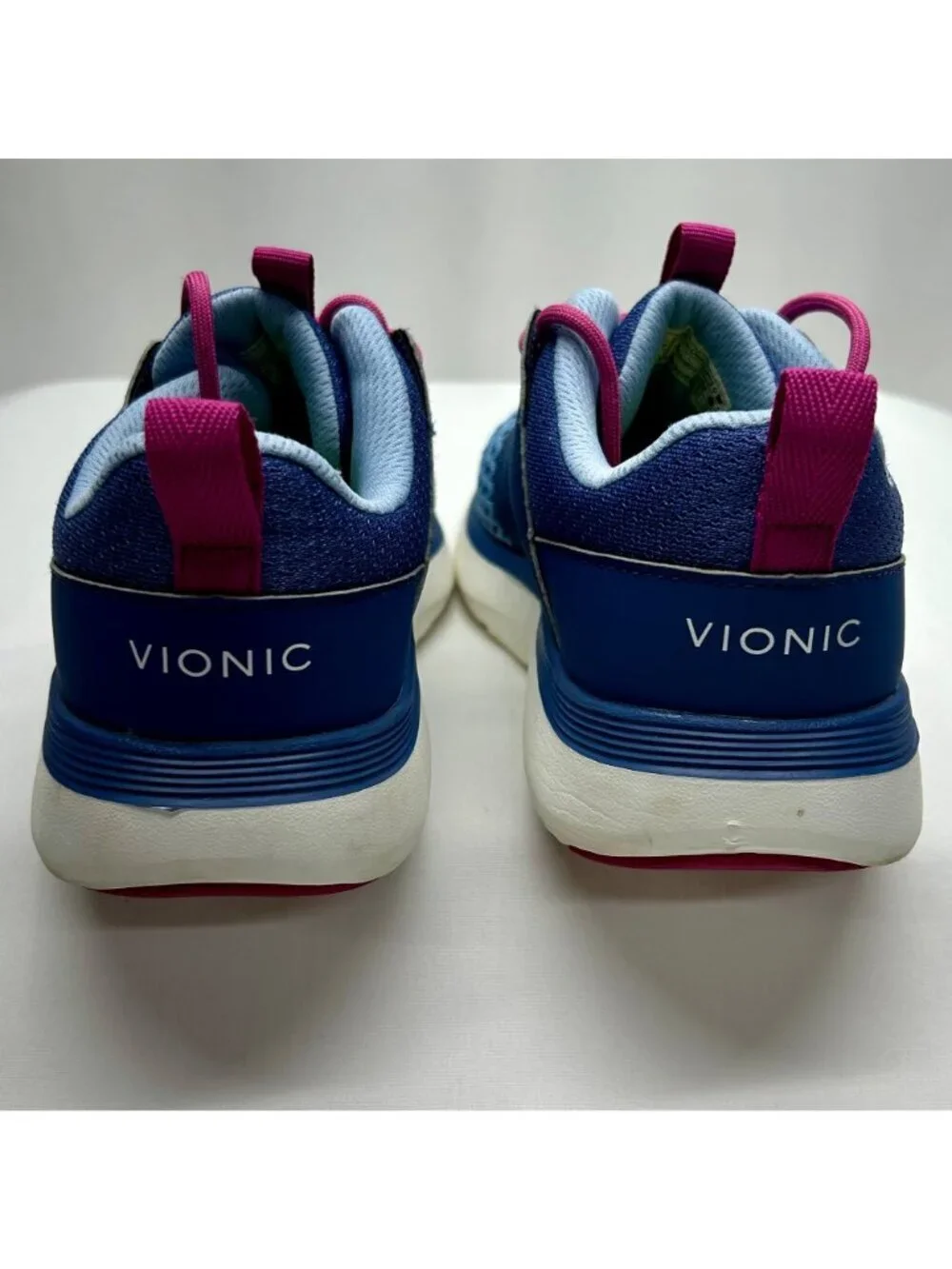 VIONIC  Coro Mesh Athletic Sneakers Women's 5 Indigo Blue